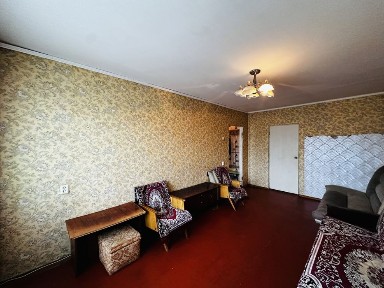 На 26-квартале предлагаем 2-комнатную квартиру на 3-этаже