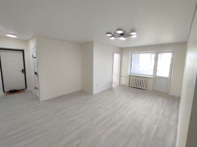 Продам 3 ком квартиру в центре