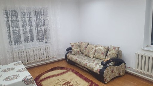 Сдам квартиру желательно командировочные можно по суточно