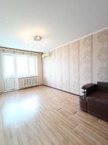 ПРОДАМ 2 к. кв. в р-не ДВД/Летное училище