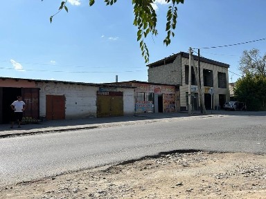 Бизнеске қолайлы жер, ғимараттарымен бірге сатылады