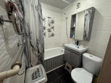 Продается 2-х комнатная квартира