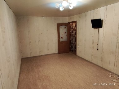 Продам 1 ком 50лет октября 92