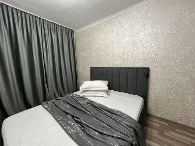 Сдается 1 комнатная квартира в 5 мкр