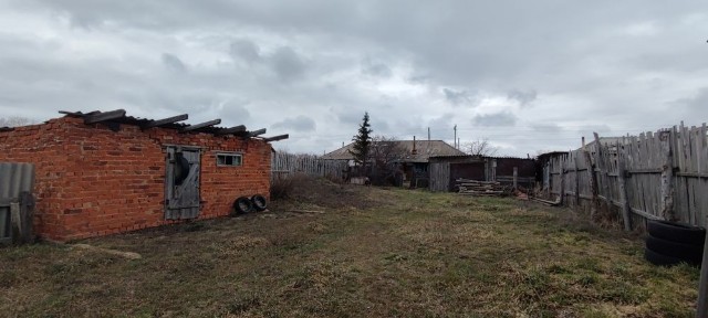 Поселок Абай, продам 1/2 часть дома