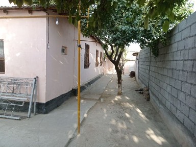 Продается частный дом по центральный улице Клара цеткина дом 6 соток в