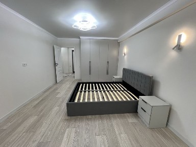 Продам квартиру в районе Абая Саина