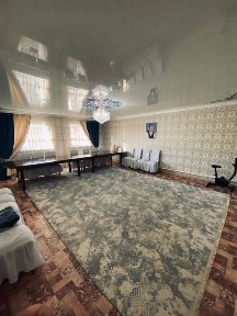 Үй сатылады, 4 бөлмелі, доссор