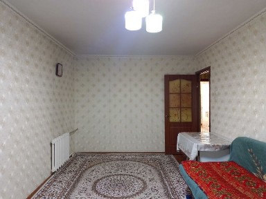 3-х комнатная квартира в 11 мкрн на 5 этаже.