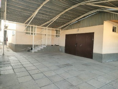 Үлкен үй екіқабатты