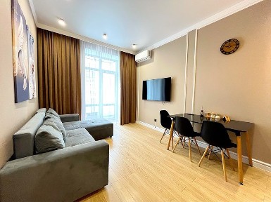 Новая уютная евродвушка на Левом Берегу, Хан Шатыр