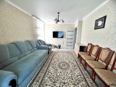 Уютная теплая хорошая 3 х комнатная квартира в Топаре