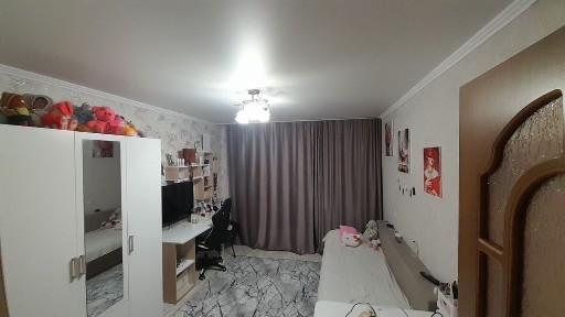 Продам 3х комнатную в 20мкр