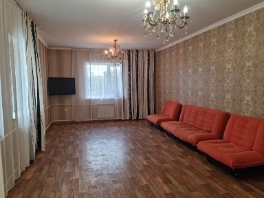 Задаются 3 ком дом