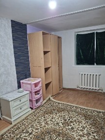 Сдам 2комнатную в небольшом общежитии