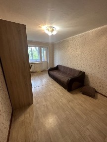 Сдаю ареду 1ком квартиру в Пришахтинске