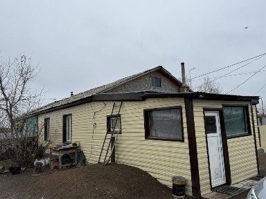 Продам дом в п. Заводской