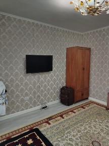 Квартираға беріледі 90тг +ркц