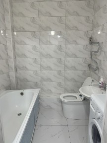 Сдаётся квартира посуточно в районе Максима Райымбека 247