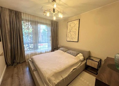 продам 2х ком квартиру на Шаяхметова Назарбекова