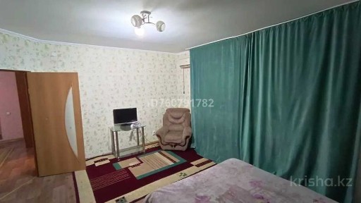 сдам 1 комнатную квартиру на долгий срок.