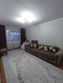 Продается 1-комнатная квартира улучшенной планировки.