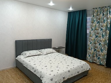 1 ком квартира/ Аксай/5 мкр/ 10000тг