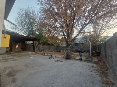 Мкр сауледен 1,5 этаж уй сатылады