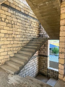 Продаётся недостроенный дом на Лазурном берегу, в 1 км от Риксоса.