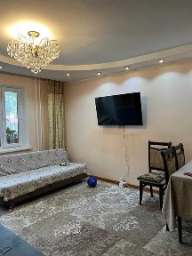 Продаётся 4-комнатная квартира в Улане Иван Империя