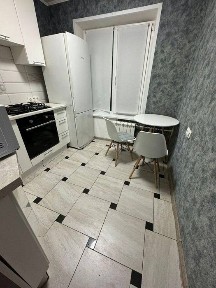 Сдается 1-комнатная Республики 5/1