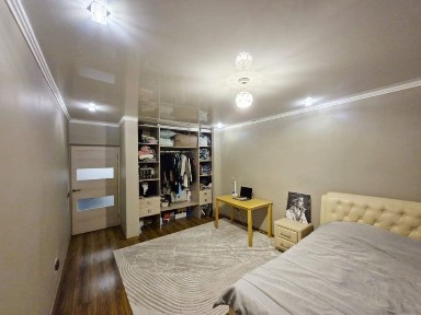 Продам 2-х комнатную квартиру