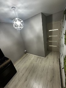 Продам двух комнатную квартиру