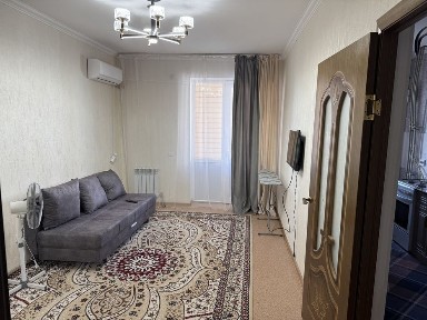 1 бөлмелі пәтер ұзақ мерзімге жалға беріледі