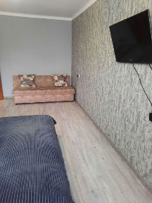 Сдам 1 ком квартиру, на долгий срок, около зелёного базара