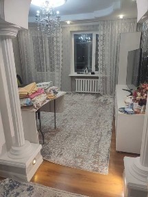Продается 3-х Комнатная квартира. С евроремонтом есть 2 балкона.