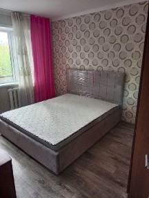 Сдам 2 комнатную квартиру на длительный срок