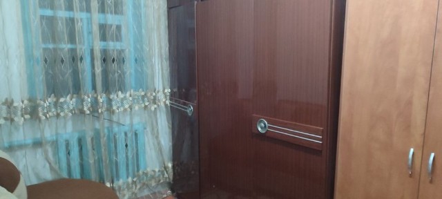 Продам благоустроенный дом. С постройками гараж, баня, летняя кухня