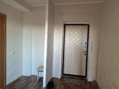 Продам 1 комнатную квартиру на 5 этаже.