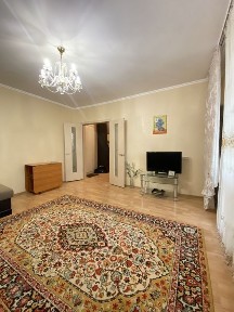 Продается 2-ая квартира в центре юго востока