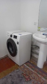 сдам по месячно 5ти комнатный частный дом