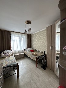 Сдаю на долгий срок 2 комнатную квартиру !