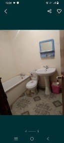 2 бөлмелі үй жалға беріледі, кухня, туалет, ванна, отопление, аристон, ұзақ