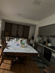 4- комнатная квартира 120 м2 в кирпичном доме 5/5 этажей