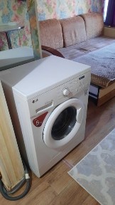 Продаётся 1 квартира в малосемейке