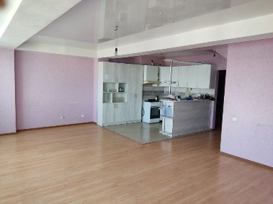 Продам 3х ком-ю в 2 уровня квартиру или меняю на нов авто ваша доплата