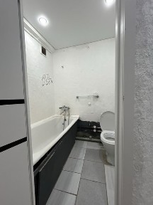 Сдам 2-ух комнатную квартиру ул. Абая 91