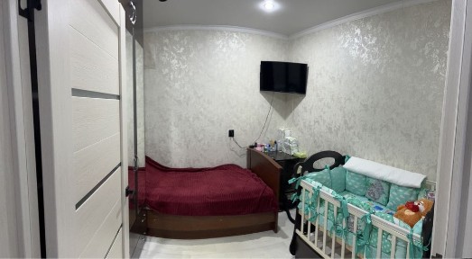 Малосемейка 2 комнаты 11.7милл. 34 кВ район Аэропорт