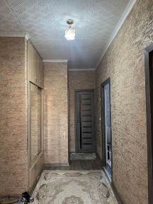 Продается 2х комнатная кватрира район МЖК