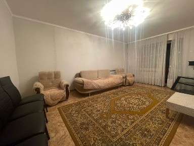 Трёхкомнатная квартира в 5 микр